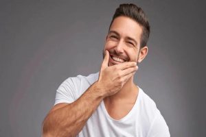 پردرآمدترین رشته آرایشگری مردانه | معرفی و مقایسه انواع رشتهها